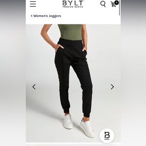 Women's Elite+ Pintuck Jogger